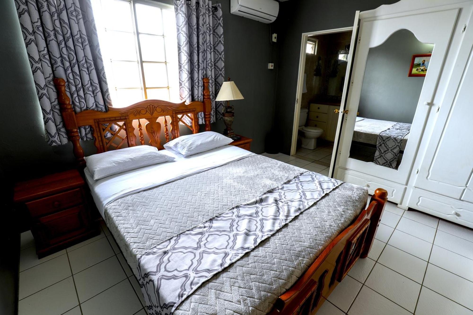 Airport Inn Piarco Εξωτερικό φωτογραφία