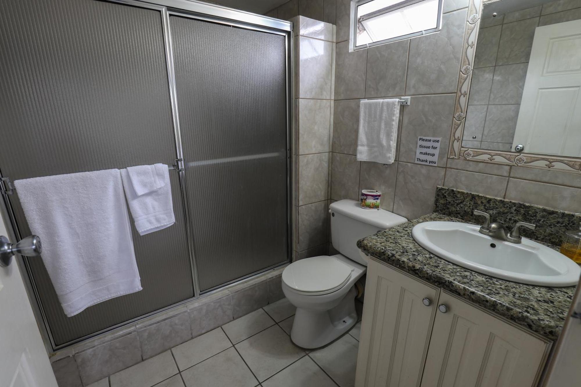 Airport Inn Piarco Εξωτερικό φωτογραφία