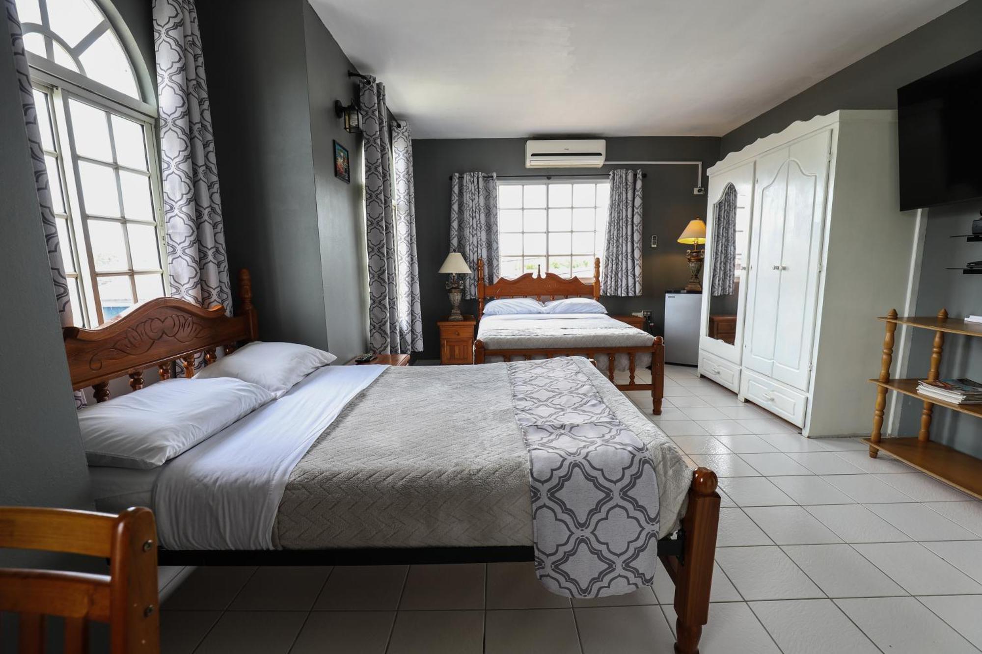Airport Inn Piarco Εξωτερικό φωτογραφία