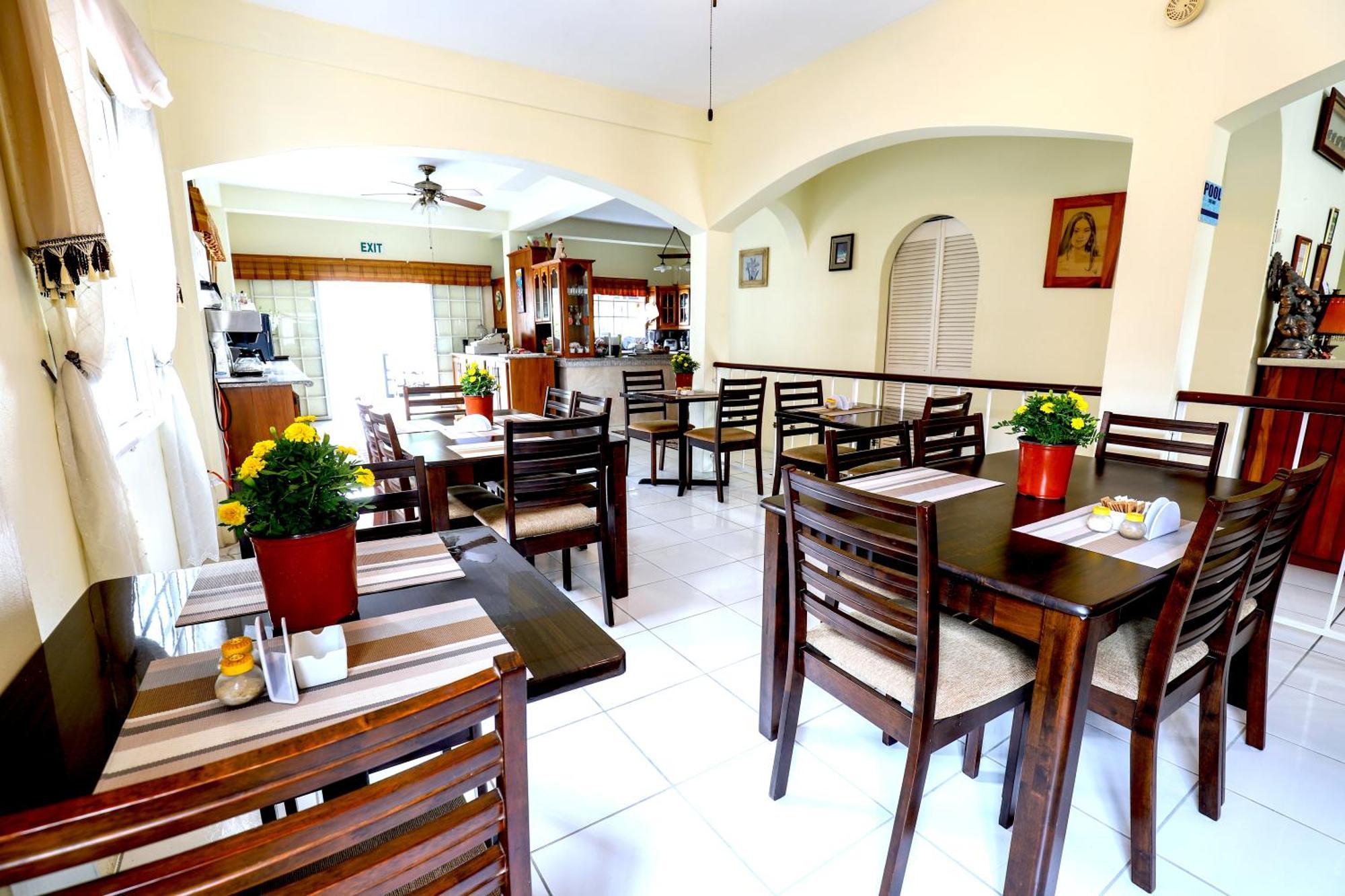 Airport Inn Piarco Εξωτερικό φωτογραφία